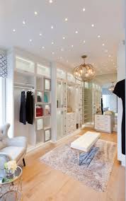A custom closet system can have significant impact on our daily lives. 75 Beautiful Huge Walk In Closet Pictures Ideas July 2021 Houzz