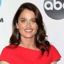 95+ Famous People And Celebrities Named Robin