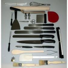 Mallette Ustensiles Professionnelles Patisserie 25 Pieces Cake Design Small Kitchen Kitchen