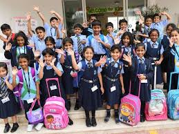 Abu Dhabi Students Of All Levels To Attend School From January 2021 Curly Tales