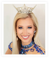 Bridget Lamb's Instagram, Twitter & Facebook