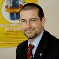 400+ perfiles de «Bertinotti»