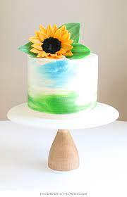 This would be a great cake to give to mom or grandma for mother's day! Sunflower Cake The Cake Blog