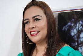 Celebrar un cumpleaños es reconocer lo valioso e importante que es la  persona en nuestra vida y hoy celebramos junto al equipo de Casa Enlace a  mi amada Laura y Dulce Barrera,