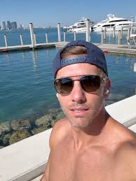 I don't know what i expected. But it was exactly this. #russianfood  #fishjerky #driedfish #tradition #reels