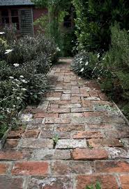 Beautiful Small Cottage Garden Design Ideas 20 Goodsgn Brick Garden Garden Paving Victorian Gardens