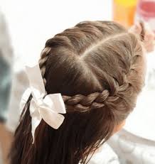 Having long hair is something to be desired, but the daily maintenance can sometimes seem for many people, it is hard to dedicate a lot of time in the morning to styling those lovely locks, so their. 10 Quick Hairstyles For Toddler Girls That Perfect For School