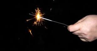 Allerdings gelten in dieser nacht in der mietwohnung feiern, ist. Silvester Faq Polenboller Schreckschusswaffe Wann Knallen Rassi Warai