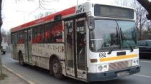 Pentru legătura între centrul capitalei şi aeroportul otopeni, stb asigură transportul în comun cu autobuzele expres 783, linia 784 fiind suspendată din primăvară. De La Gara De Nord La Aeroportul Otopeni In 30 De Minute Ratb A Introdus Linia Expres 780