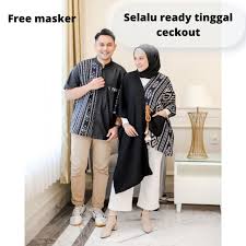 Scopri ricette, idee per la casa, consigli di stile e altre idee da provare. Set Couple Tenun Set Couple Ethnic Baju Tenun Casual Prewedding Tenun Troso Tenun Asli Engegment Shopee Indonesia