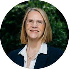 Pam Harrington's Instagram, Twitter & Facebook