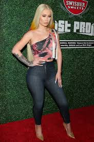 Iggy Azalea Nudes Leak Sparks Potential Unexpected Porn Company ...