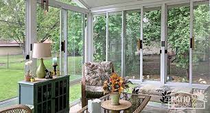 There are many ways to decorate such room depending on its purpose. 5 Sunroom Decorating Ideas For Your Home