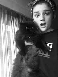 Hanna Fleming (@flemxng)