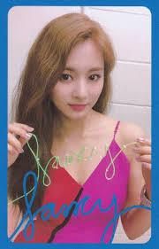 트와이스 쯔위 직캠 'fancy' (twice tzuyu fancam) | @mcountdown_2019.4.25. Think About It Twice Tzuyu Fancy