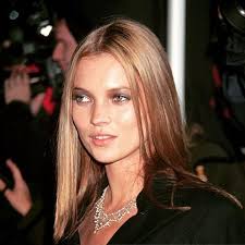 Kate Moss photographed by Mitchell Gerber at VH1 Fashion Awards, NYC,  October 1997. #katemoss #mitchellgerber #nyc #vh1 #fashion #style #90s  #mossisboss