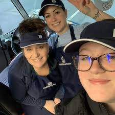 Sherry Stettler's Instagram, Twitter & Facebook