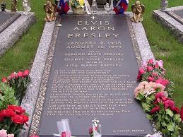 Gladys presley was the mother of elvis presley Grave Of Elvis Aaron Presley