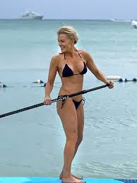 Megyn kelly enjoys date night after landing $10million book deal. Megyn Kelly Attends 8 Year Old Daughter S School Disco Party As Her Date People Com