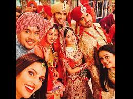 Tashan E Ishq Grand Climax Show To End On A Happy Note With Twinkle Kunj Yuvi Simple S Union Filmibeat She started her television career in the year 2006. tashan e ishq grand climax show to end