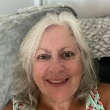 Aminta Pulido's Instagram, Twitter & Facebook