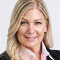 Kelly Concannon's Instagram, Twitter & Facebook