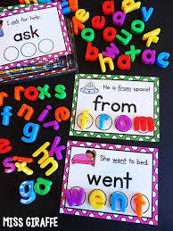 The free water bottle labels come in red, pink, orange, yellow, green, teal, blue, and purple polka dots. Miss Giraffe S Class Sight Words Sentences Cards Fun Ideas And Centers Sight Words Kindergarten Teaching Sight Words Sight Word Sentence Cards