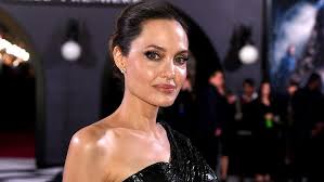 In honor of world bee day, the actresses stands still alongside dozens of the world's major pollinators in order to bring awareness to. Angelina Jolie Says She S Enjoying The Chaos Of A Full House During The Coronavirus Quarantine Fox News