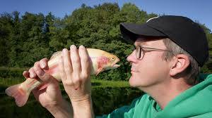 Müller macht's: Das erste Mal im Forellenpuff