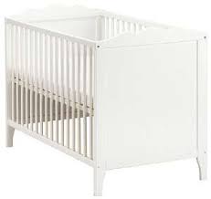 Die matratze aus kaltschaum für das kinderbett ist generell eine gute wahl. Ikea Kinderbett Hensvik In Weiss Bett Mit Matratze Beistellbett Test