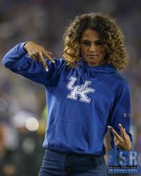 This meet was the first time wearing this uniform since rio. Sydney Mclaughlin Wins A Major Award Kentucky Sports Radio
