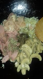 Spaghetti carbonara yang menggunakan sos carbonara mushroom dari prego dan duibahsuai resepi spageti bolognese bahan bahan 200gm spaghetti direbus 1tin sos spaghetti 3 biji ytborneo #sabahanyt #carbonara #prego resepi simple saja guna barang yg ada dalam peti ais. Resipi Homemade Carbonara Lagi Enak Tanpa Sos Segera Keluarga