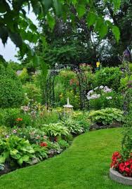 46 Eye Catching Landscape Backyard Garden Ideas Backyard Landscaping Beautiful Gardens Outdoor Gardens