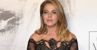 Claudia gerini always had a desire to be in front of the camera, and knew that one day her dream would come true. Claudia Gerini La Politica Mi Appassiona E Quindi Non Escludo In Futuro Di Sfociare In Parlamento Il Fatto Quotidiano