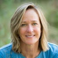 Melissa Dicus's Instagram, Twitter & Facebook