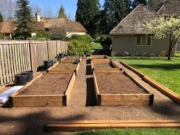 Build raised garden beds with ease. Lifetime Raised Bed Corners Set Of 2