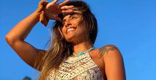 E isso, nem as redes sociais e nem o amigo victor portela deixam mentir. Ex Bbb Carol Peixinho Compartilha Truques De Fotos Com Os Fas Voces Sempre Perguntam Como Faco
