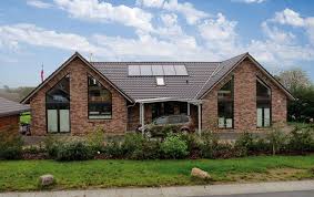 Dieser Ambiente Bungalow Mit Knapp 180 M Grundriss Bietet Platz Fur 2 Kinderzimmer Und Ein Schlafzimmer Mit Ankleide Grundriss Bungalow Haus Bungalow Bungalow