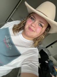 It’s time!! #kelseaballeriniconcert #cowgirl #ready