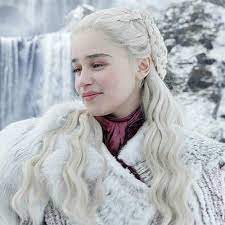 Daenerys Targaryen On Instagram Brave Men Didn T Kill Dragons The Brave Men Rode Them Daenerys Targaryen Mother Of Dragons Emilia Clarke Daenerys Targaryen