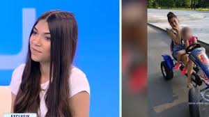 Maybe you would like to learn more about one of these? Cu Ce Se OcupÄƒ È™i Cum AratÄƒ Sora Lui Dani Mocanu O AdevÄƒratÄƒ SurprizÄƒ Wowbiz