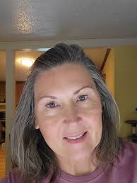 I need to put a quick face on- who's with me? Grab your blush/bronzer brush