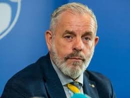 5 reasons why Brad Arthur deal is good for Leeds Rhinos and 1 potential  concern