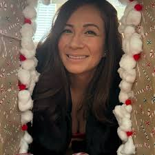 Are there kid-friendly restaurants or playgrounds near I-10 and Boerne?