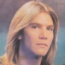 Artist: Larusso, Ginie Line, Natali Lorio, Omar Chakil, Peter Kitsch, Elaad  et Patrick Juvet