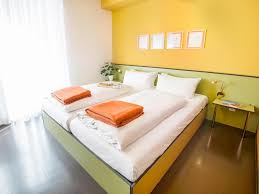 Betten freiburg service pssst bettenhaus freiburg um bei den gesundsheitsfördernden entwicklungen im betten matratzen unterfederungs und kissenbereich immer auf dem neuesten stand zu bleiben. Hotel Bischofslinde Freiburg Im Breisgau Aktualisierte Preise Fur 2021