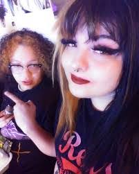 Levi Logan's Instagram, Twitter & Facebook