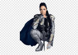 Valkyrie rescue thor with machine gun at ragnarok movie. Tessa Thompson Valkyrie Thor Ragnarok Loki Andere Racher Racher Unendlichkeitskrieg Mode Modell Png Pngwing