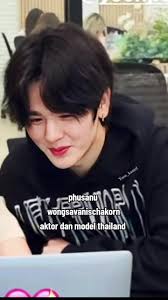 di luar profesi mereka sabagai idola, sudah jelas kenapa yoon dan ton bisa  menjadi sepasang kekasih, bukan hanya krn jatuh cinta semata tapi krn  saling melengkapi dari sifat dan kebiasaan masing2, ...