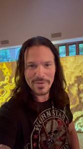 See you tonight at @ultimatejamnight w my #bassbrother @chuckwrightbass &  bros @derekdaymusic & @jakefaunmusic @travers_joe & sis @yoyoka_drums  @thewhiskyagogo Starts 10 pm .It's free to get in !!!SAVE THE DATE!  Ultimate Jam